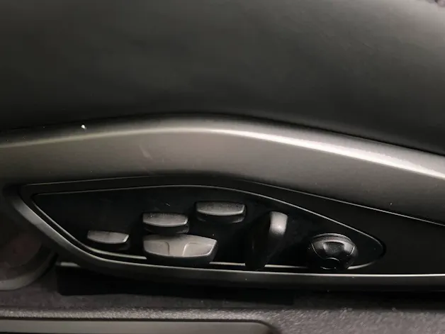 Porsche 911 Carrera