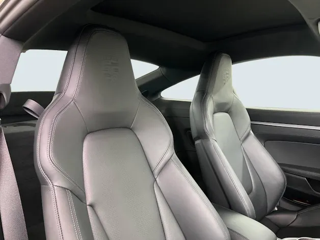 Porsche 911 Carrera