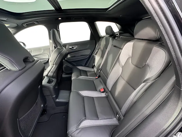 VOLVO XC60 2.0 T8 TE Black Edition eAWD