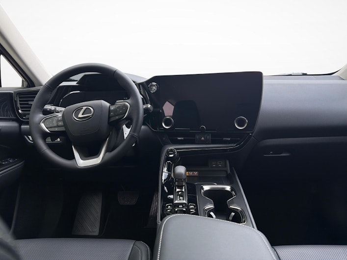 Vehicle image LEXUS NX