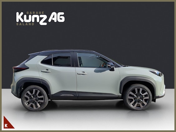 Vehicle image 6 Vehicle image 6