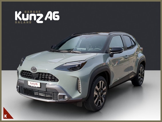 First vehicle image First vehicle image