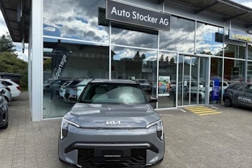 Vehicle image KIA EV3 0 Vehicle image KIA EV3 0