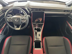 immagine del veicolo LEXUS LBX 1.5 Hybrid Vibrant Edition AWD