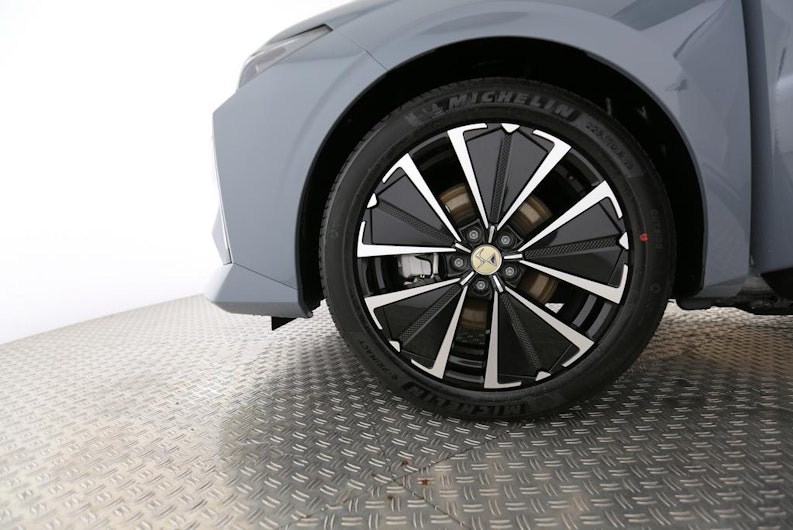 Vehicle image DS AUTOMOBILES 104