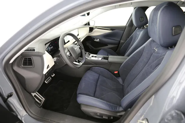 DS Automobiles E-Tense Jules Verne