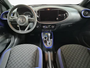https://vehicle.imgix.net/4034795/48650836-9faa-42be-9080-e1370e9b39c4.jpg