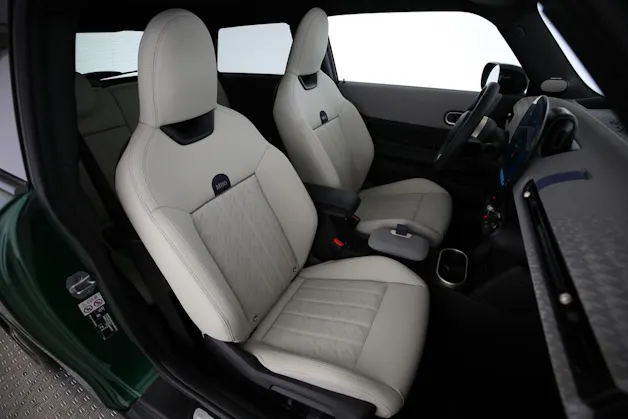 Mini F66 2.0i Cooper S