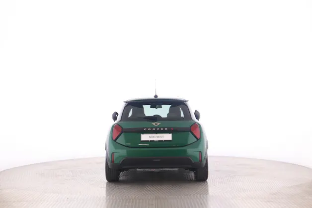 Mini F66 2.0i Cooper S