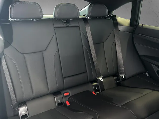 BMW i4 eDrive40