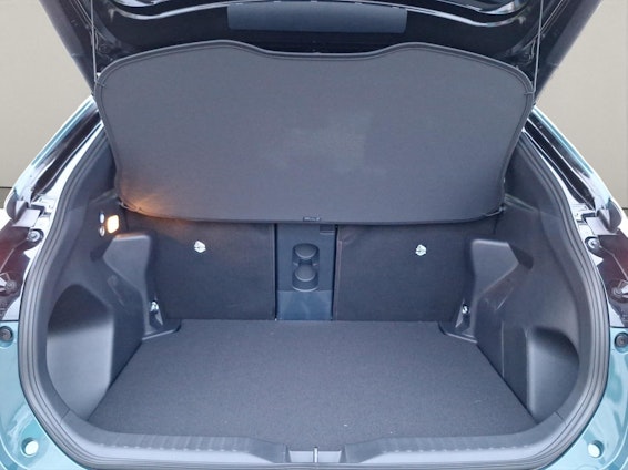 Vehicle image 10 Vehicle image 10