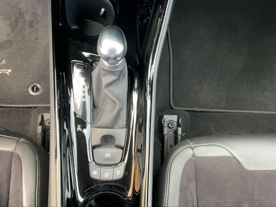 image du véhicule 6 image du véhicule 6