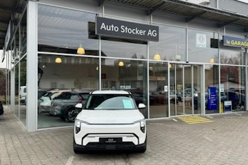 Vehicle image KIA EV3 0 Vehicle image KIA EV3 0