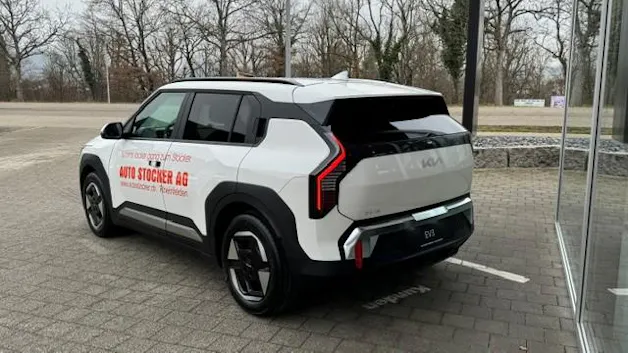 Kia EV3 58 kWh Earth