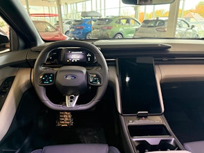 Vehicle image FORD Capri Extended Range Premium