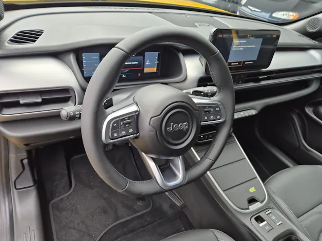 Jeep Avenger 1.2 MHEV Overland 4xe