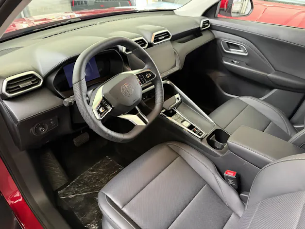 MG ZS 1.5 Hybrid+ Luxury