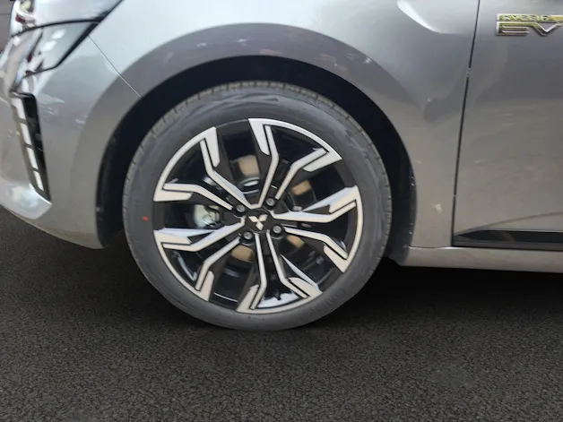 Mitsubishi Colt 1.6 HEV Intense