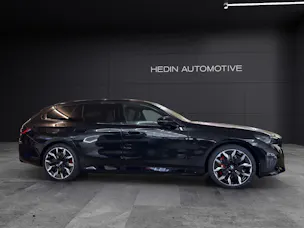 BMW 550e xDrive Touring