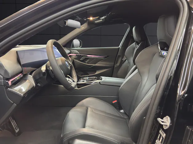 BMW 550e xDrive Touring