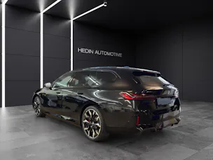 BMW 550e xDrive Touring