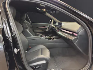 BMW 550e xDrive Touring