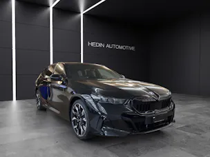 BMW 550e xDrive Touring