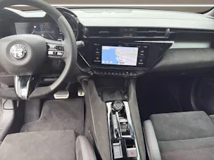 Alfa Romeo Junior 1.2 Ibrida Q4