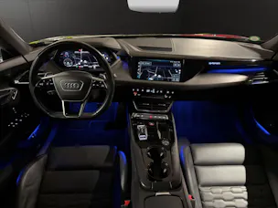 Audi e-tron GT quattro