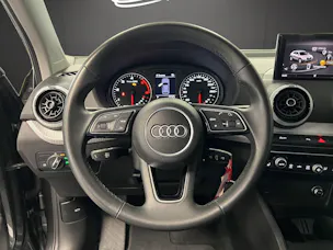 Audi Q2 35 TDI S line quattro S-tronic