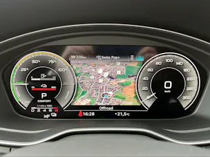 Audi Q5 Sportback 50 TFSI e PHEV Black Edition quattro S-tronic Gletscherweiss Metallic