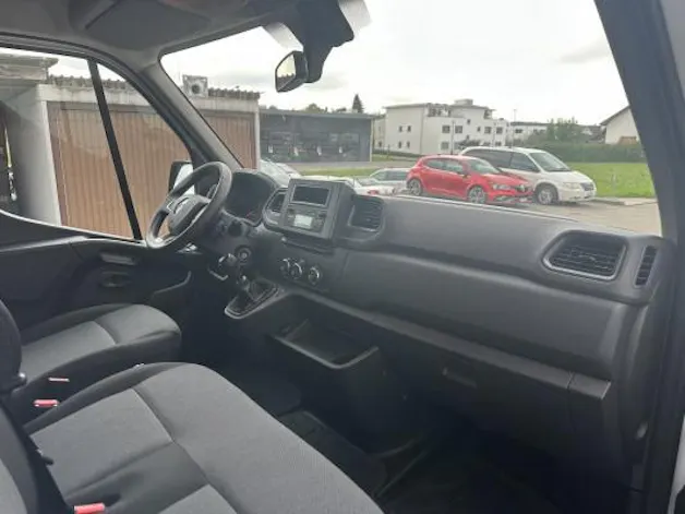 Renault Master T35 BdCi135 L2H2