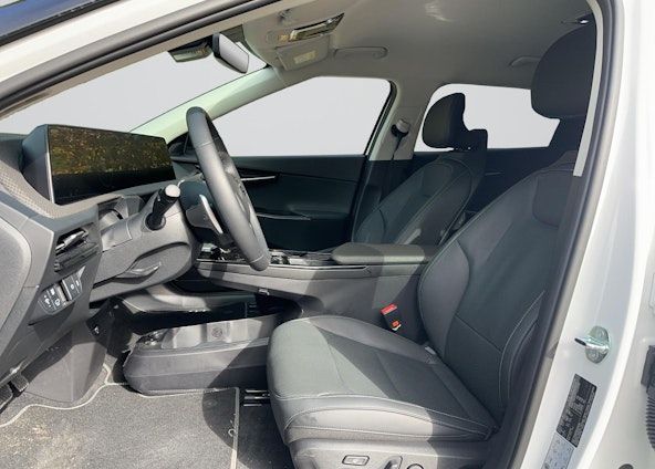 Vehicle image 5 Vehicle image 5