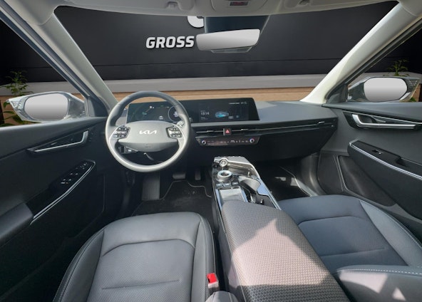 Vehicle image 25 Vehicle image 25