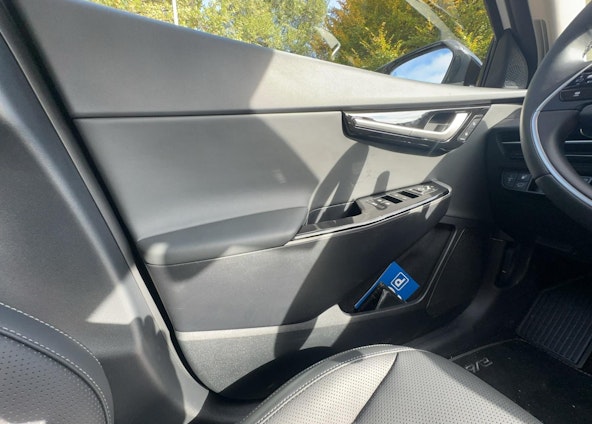 Vehicle image 15 Vehicle image 15