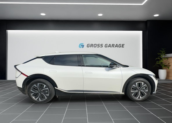 Vehicle image 3 Vehicle image 3