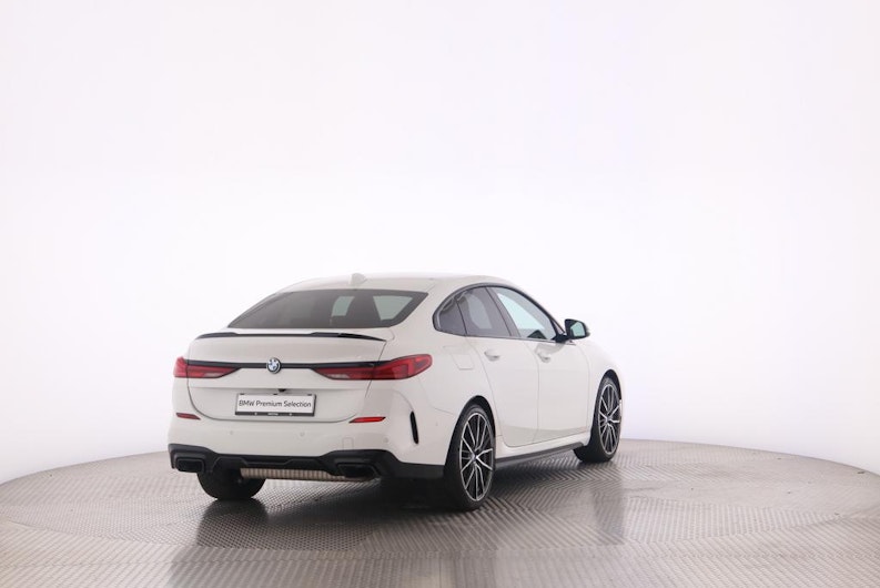 Vehicle image BMW 2 SERIES