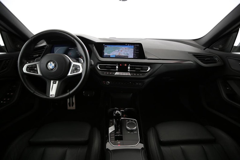 Vehicle image BMW 2 SERIES