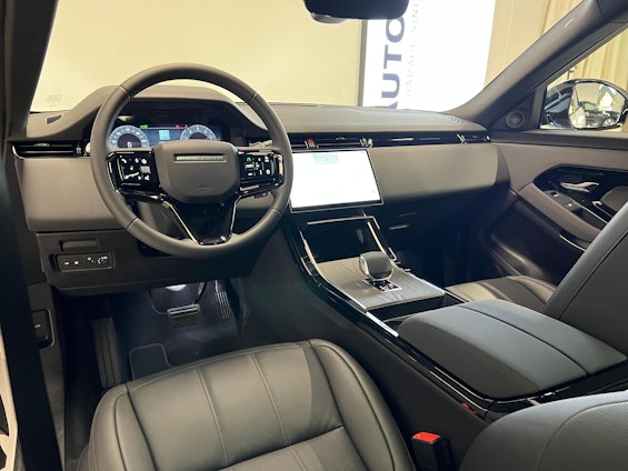 Vehicle image 3 Vehicle image 3