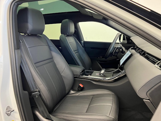 Vehicle image 5 Vehicle image 5