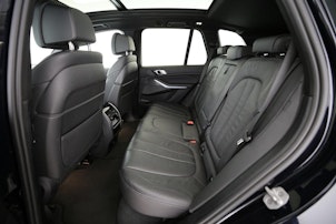 Vehicle image BMW X5 45e xDrive SAG