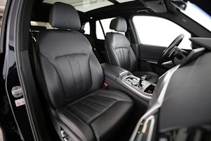 Vehicle image BMW X5 45e xDrive SAG