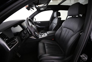 Vehicle image BMW X5 45e xDrive SAG