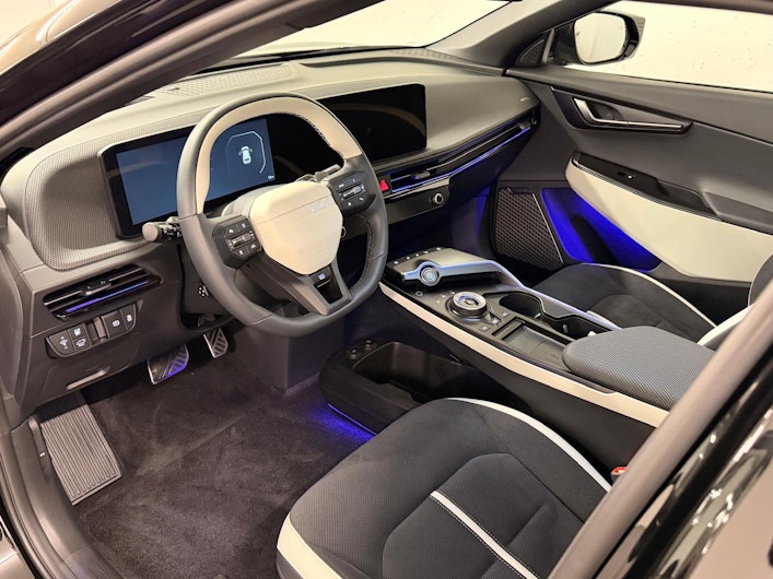 Vehicle image KIA EV6