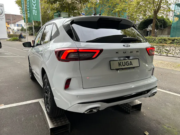 Ford Kuga 2.5 PHEV ST-Line X FWD