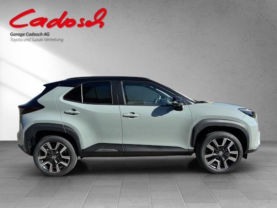 Vehicle image 6 Vehicle image 6