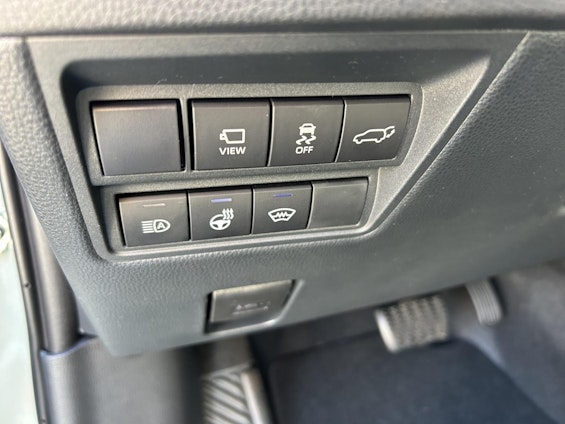 Vehicle image 12 Vehicle image 12