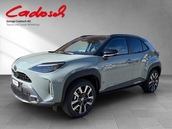 First vehicle image First vehicle image