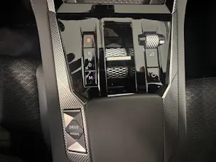 DS Automobiles No4 1.2 Hybrid Pallas