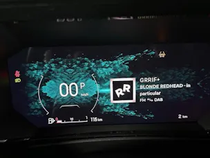 DS Automobiles No4 1.2 Hybrid Pallas